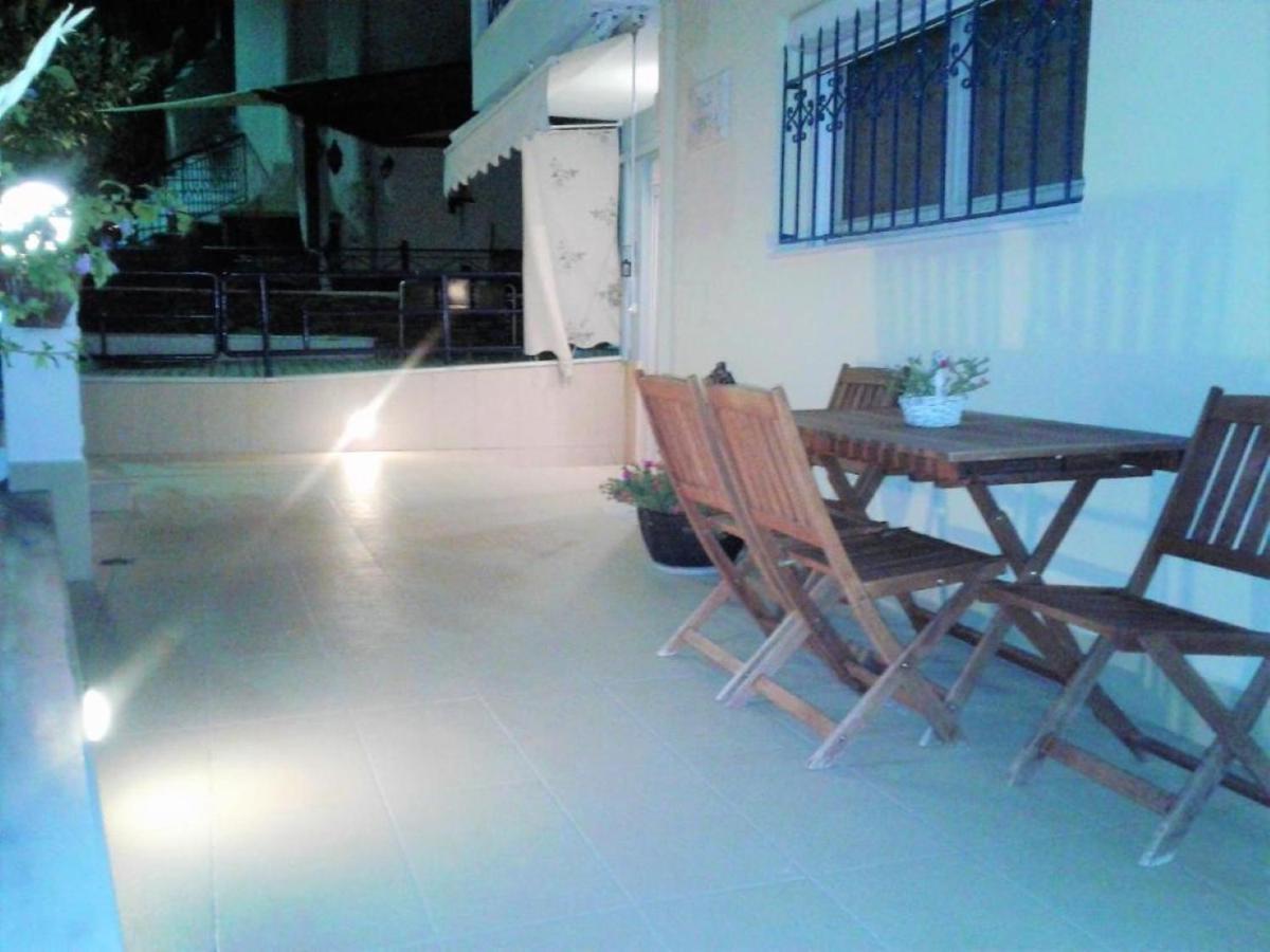 Lilac Studio Apartment Kavala Exterior photo