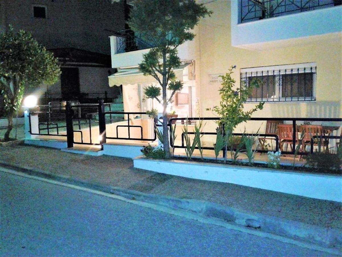 Lilac Studio Apartment Kavala Exterior photo