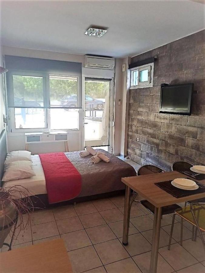 Lilac Studio Apartment Kavala Exterior photo